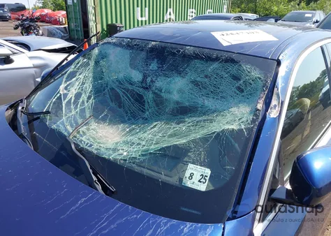 2020 BMW 330I xDrive z USA, uszkodzony, nr VIN 3MW5R7J00L8B35571